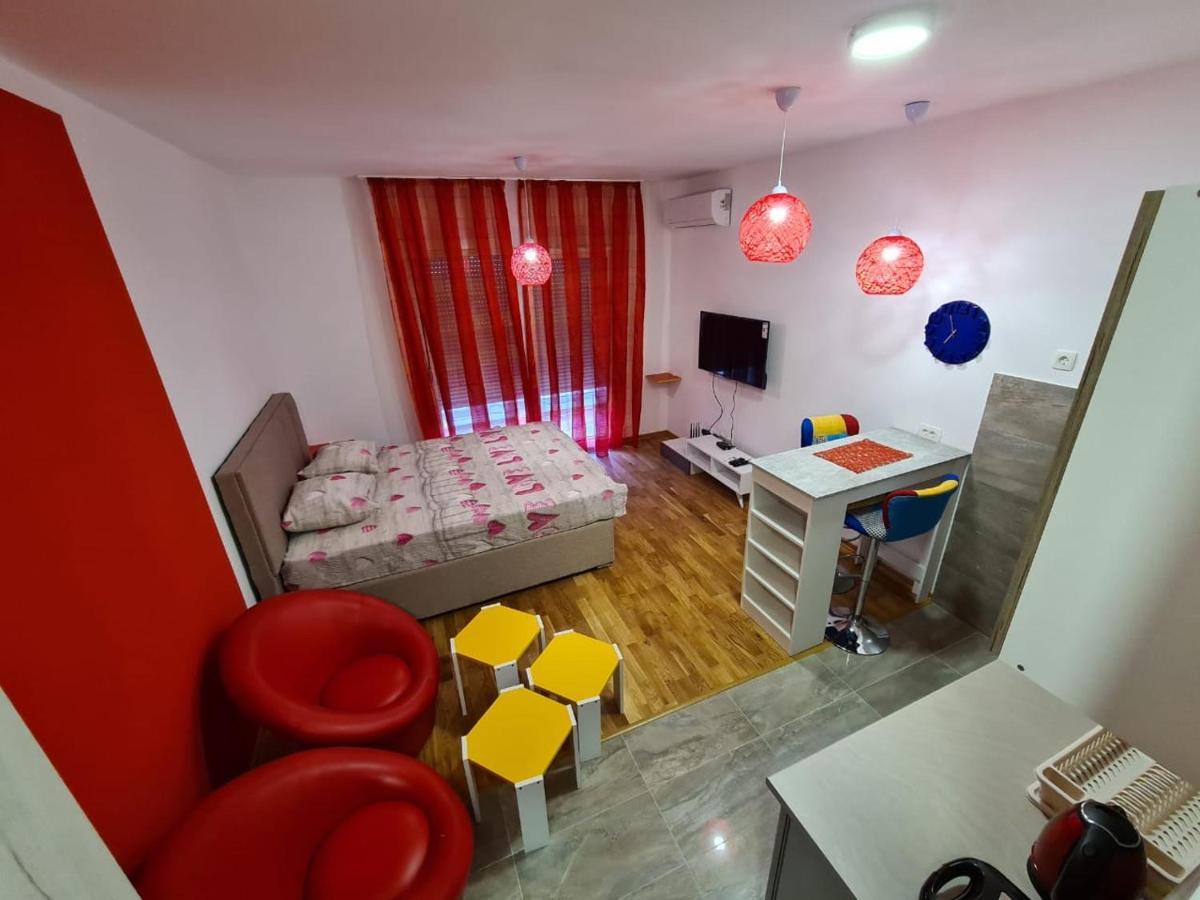 Naki Apartments Podgorica Ngoại thất bức ảnh