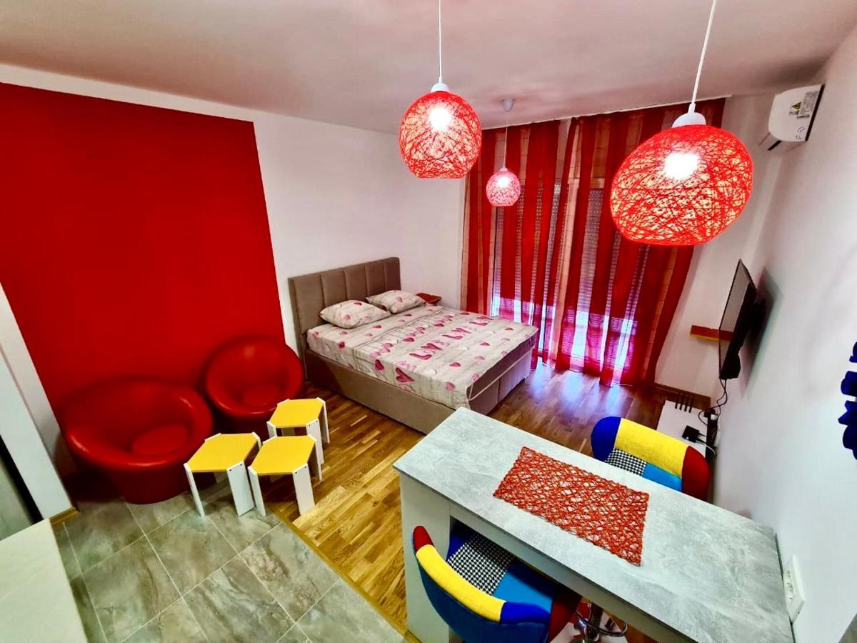 Naki Apartments Podgorica Ngoại thất bức ảnh