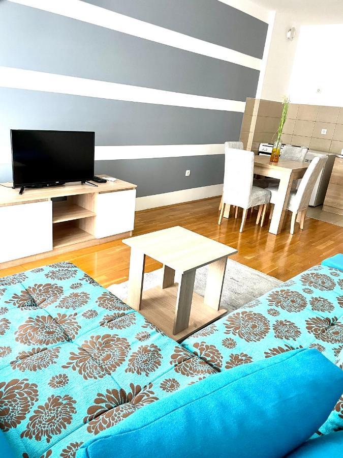 Naki Apartments Podgorica Ngoại thất bức ảnh